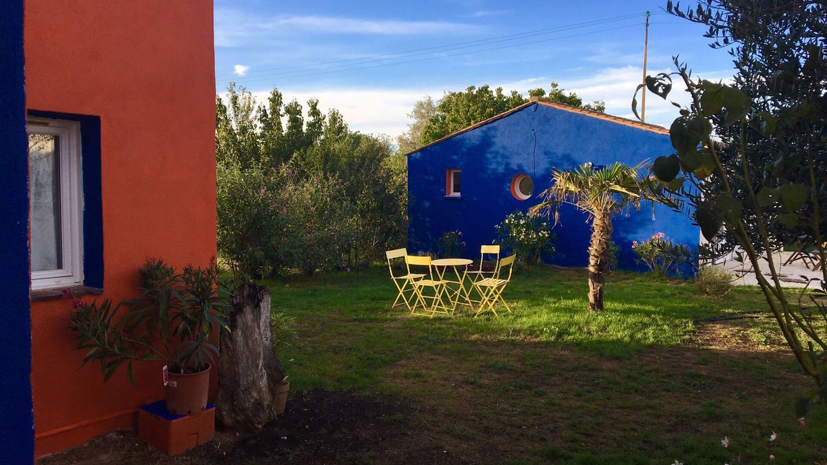 Cheray House | Oléron 2 houses top comfort 10 mn sea calm space wifi, closed garden