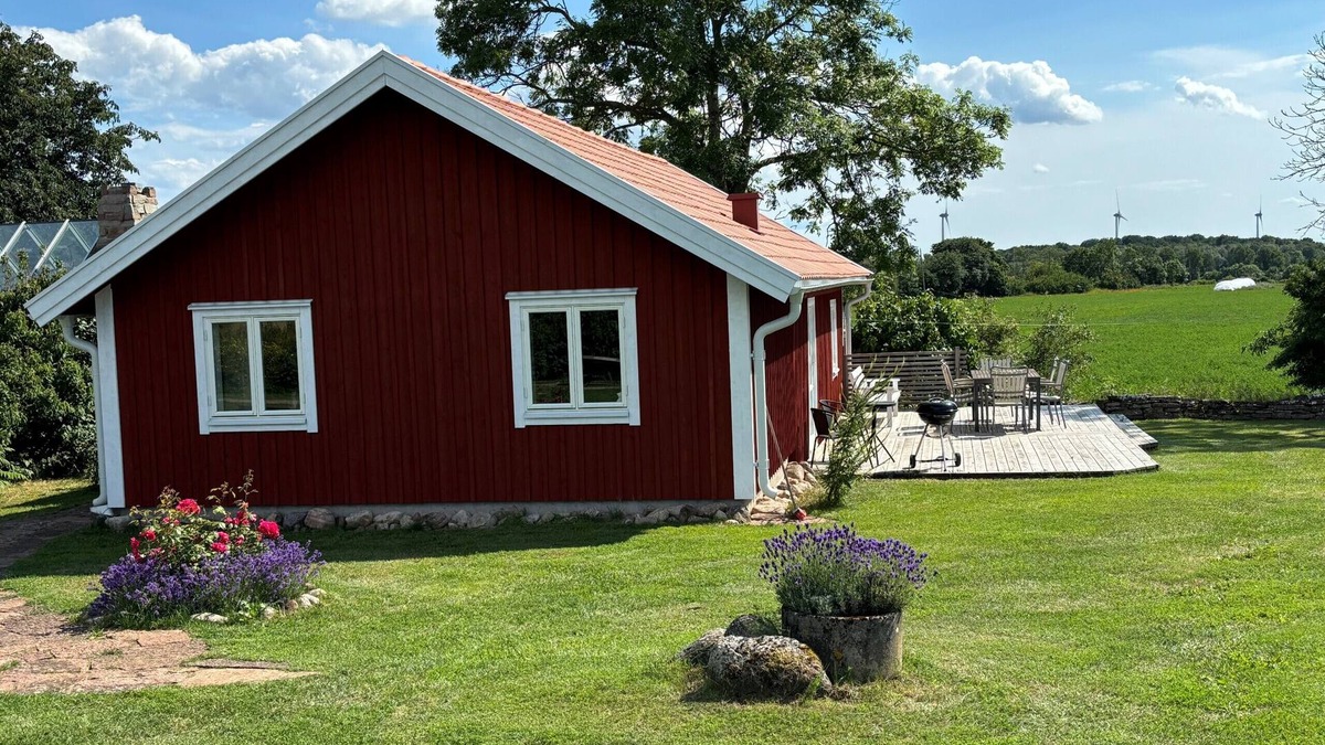 Storlinge House | Öland between windmill and nature reserve