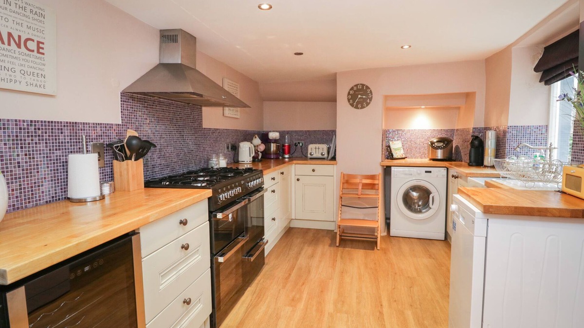 Cartmel Cottage | Old Book Shop