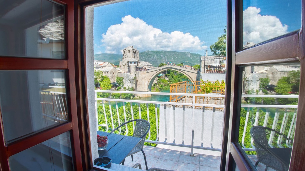 Mostar Old Town Apartment | Old Bridge Apartment 1| UNESCO Word Heritage Site