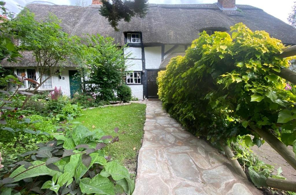 Shottery House | Old Cottage in Stratford upon Avon