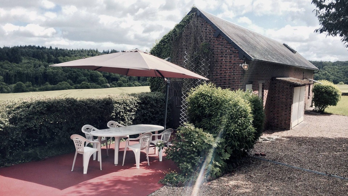 Gaudreville-la-Riviere House | Old country house 120m2 in a small hamlet, large garden