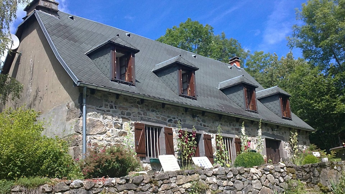 Saint-Donat House | Old farmhouse restored warm decoration comfortable on a 3ha plot