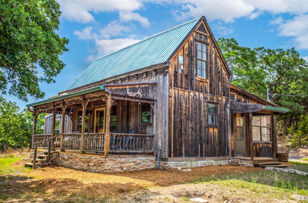 Kerrville House | Old Fellow's Farmhouse