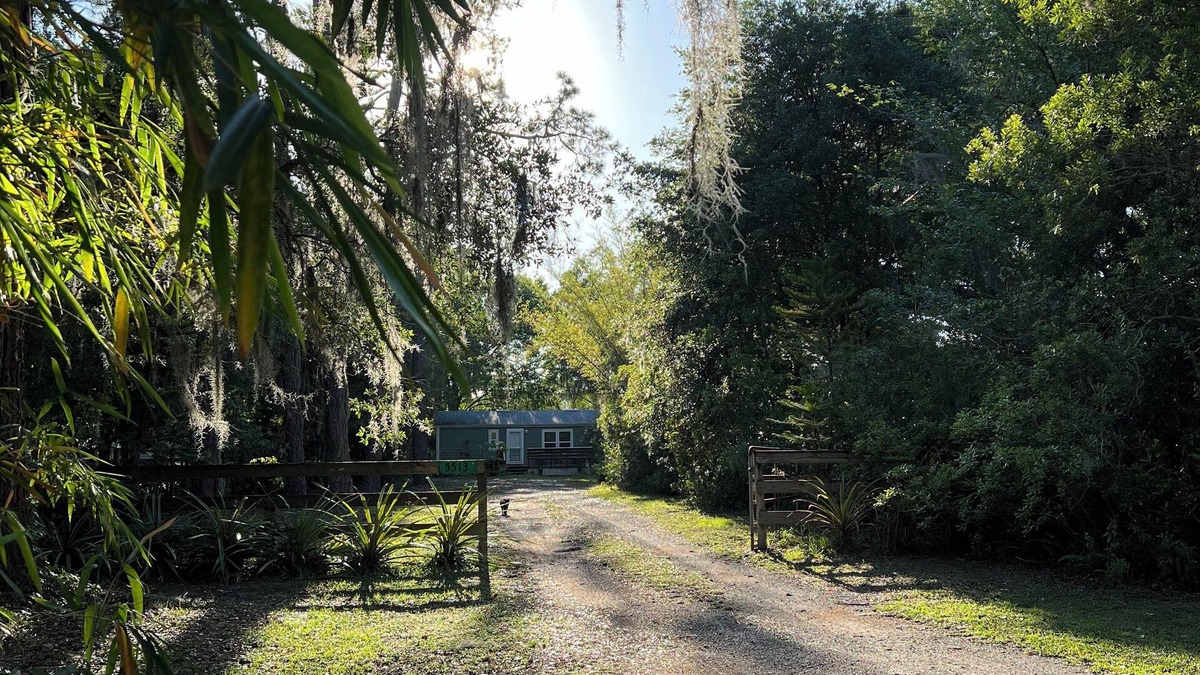 East County Civic Group Cabin | Old Florida Cowboy Cabin at Rain Frog Ranch!