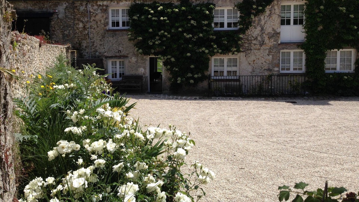 Clairefontaine-en-Yvelines House | Old mill in Clairefontaine in Yvelines