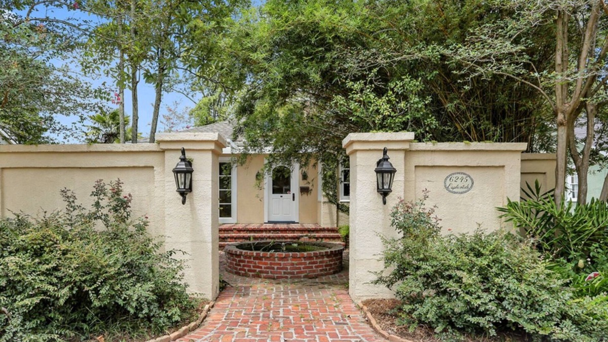 Mid City South House | Old Goodwood Mother In Law Apartment