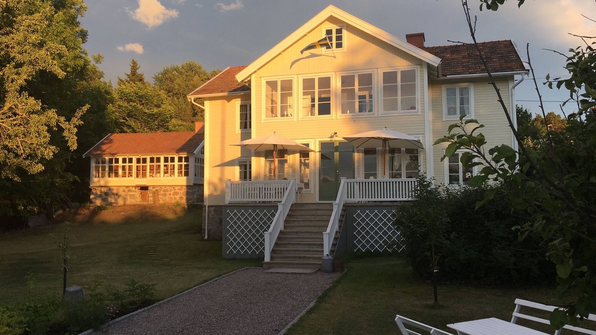 Yxlan House | "Old Guest House" - Historic Archipelago villa