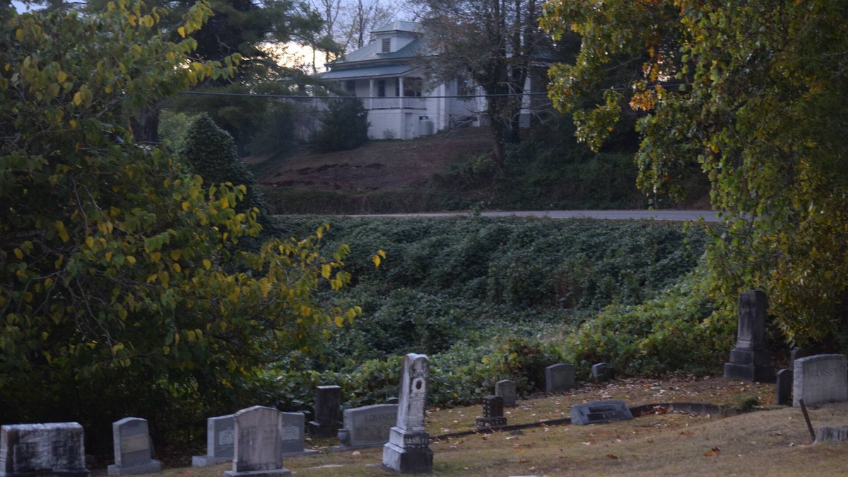 Marshall House | Old Historic house located in western North Carolina