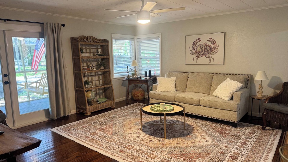 Homosassa House | Old Homosassa! Manatees, Scalloping, River Cruises, Springs!
