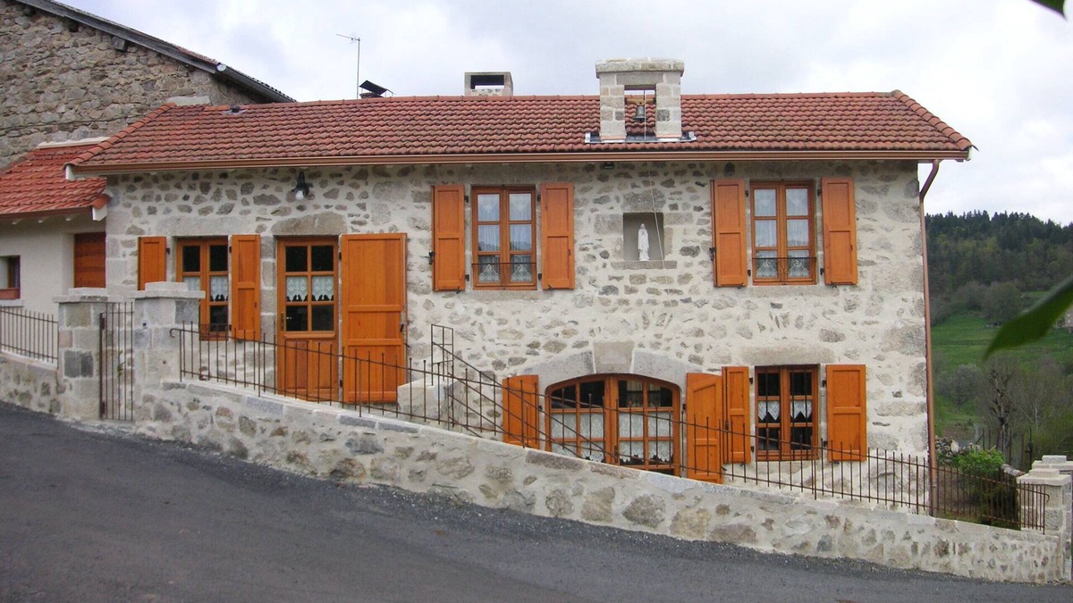 Saint-Pal-de-Senouire House | Old house of assembly in the heart of Auvergne