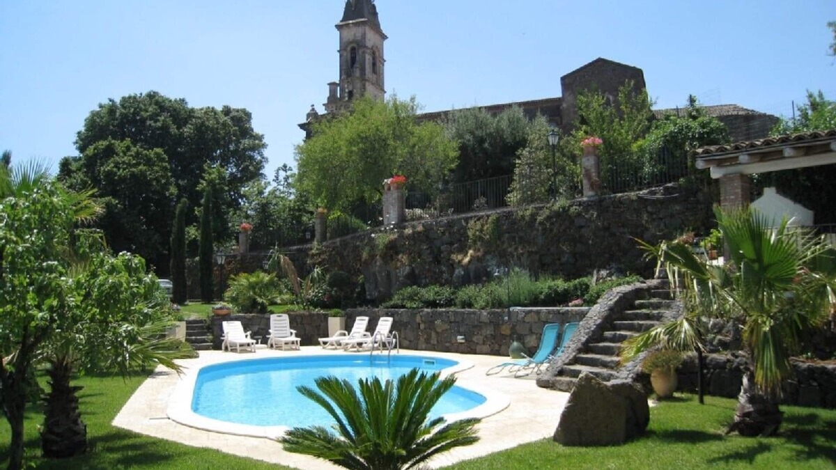 Trecastagni Villa | Old House of charm with swimming pool and panoramic view between Etna and sea
