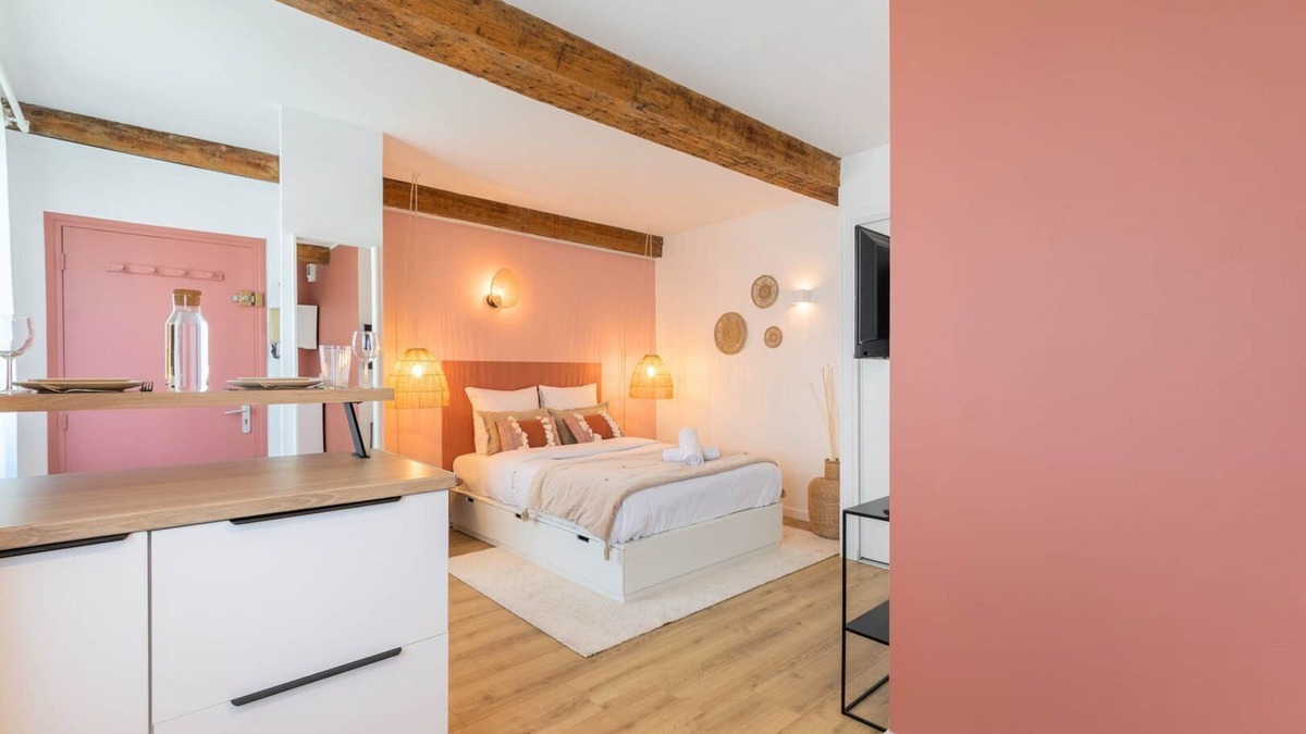 Vauban Esquermes Apartment | Old Lille - Functional studio at the Quai du Wault