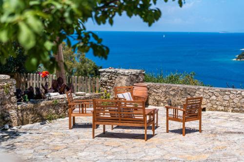 Sivota House | Old manor house