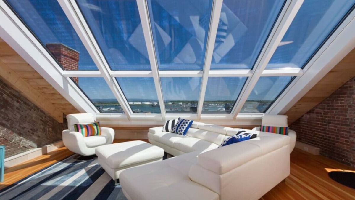 Old Port Apartment | Old Port Penthouse Suite - Amazing Harbor Views