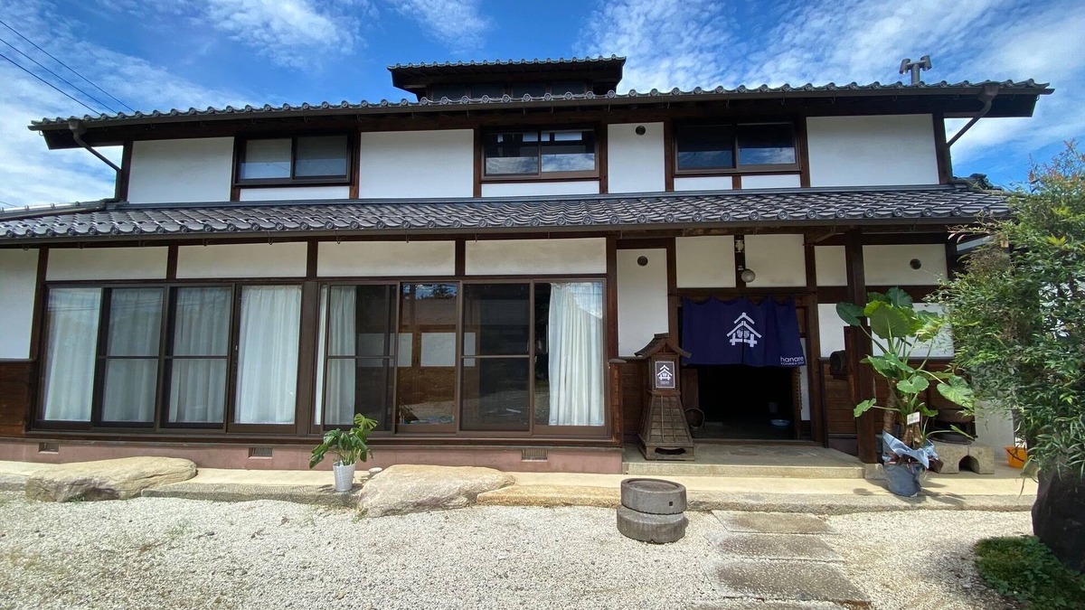 Yamanashi Bed & Breakfast | Old private home stay with outdoor sauna