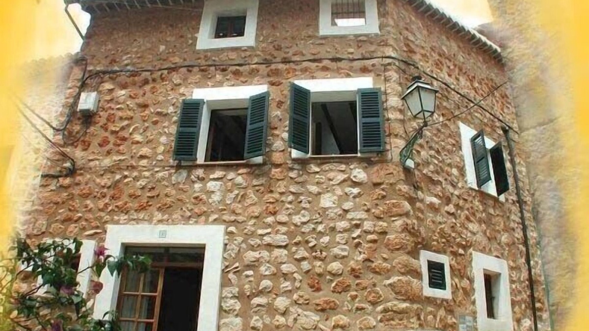 Fornalutx Cottage | Old restored farmhouse in the beautiful village of Fornalutx