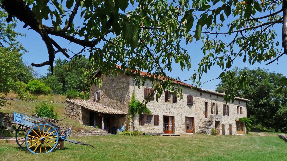 Roiffieux House | Old stone farmhouse