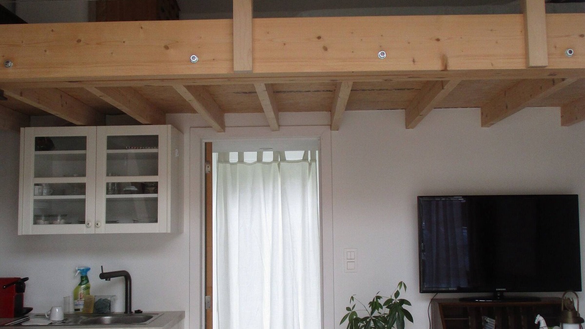 Wepion Apartment | Old stone studio, ideal for discovering the Meuse valley.