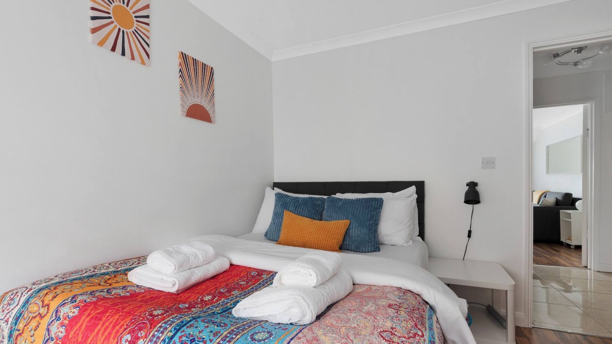 Bunhill Apartment | Old Street Apartment by MoreThanStays | 3rd Floor