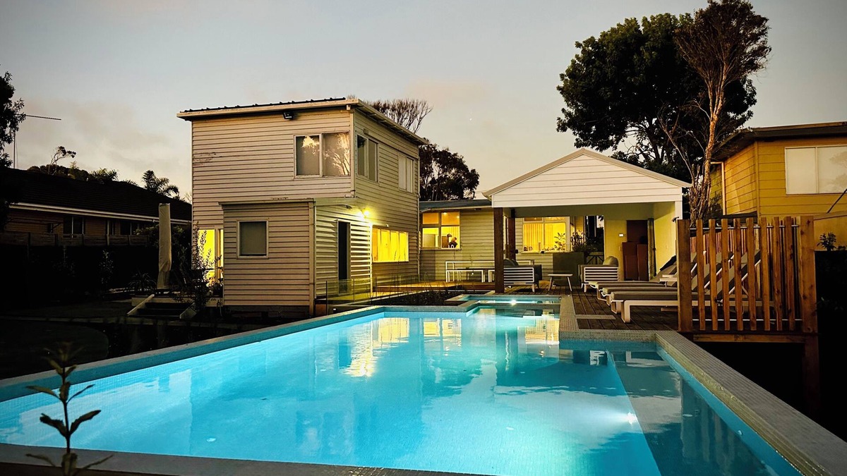 Torquay House | Old Torquay, fully renovated 5 bedroom home
