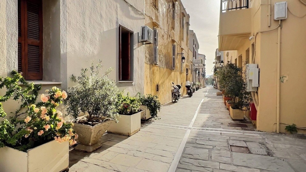 Old Town Rethymnon Apartment | Old Town Apartment, Near the Beach