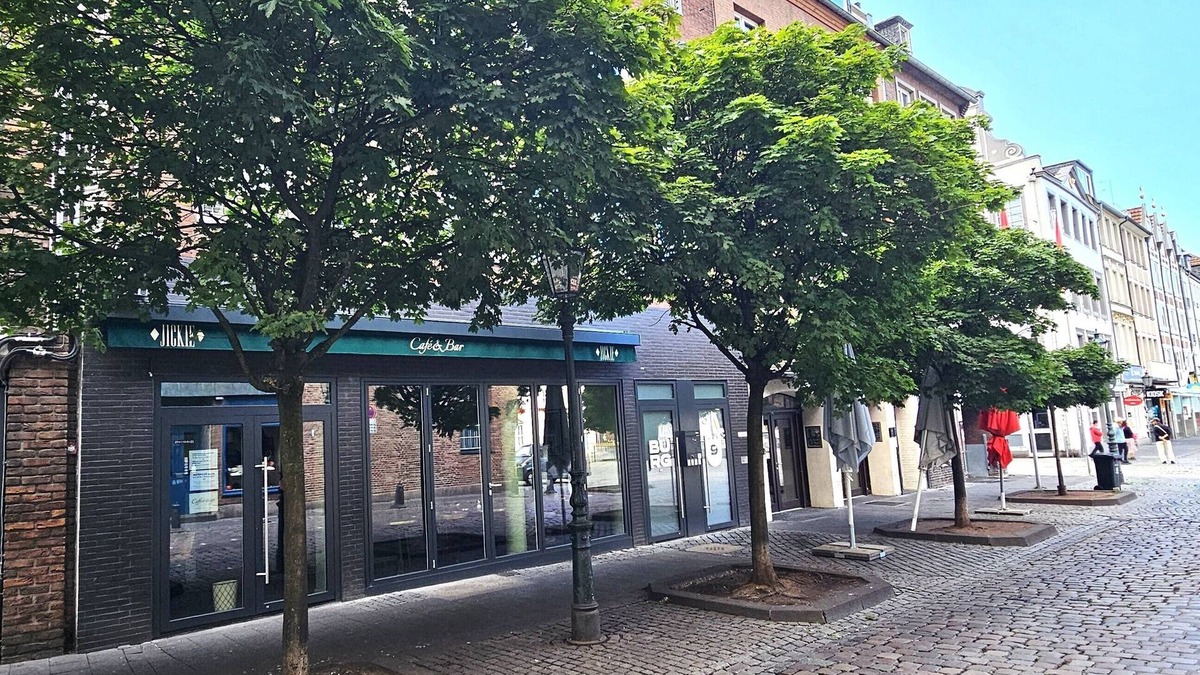 Dusseldorf Old Town Apartment | Old Town Apartments