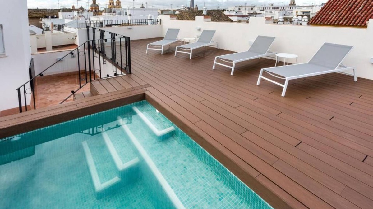 San Roque Apartment | Old Town Building, Rooftop terrace with pool and views!