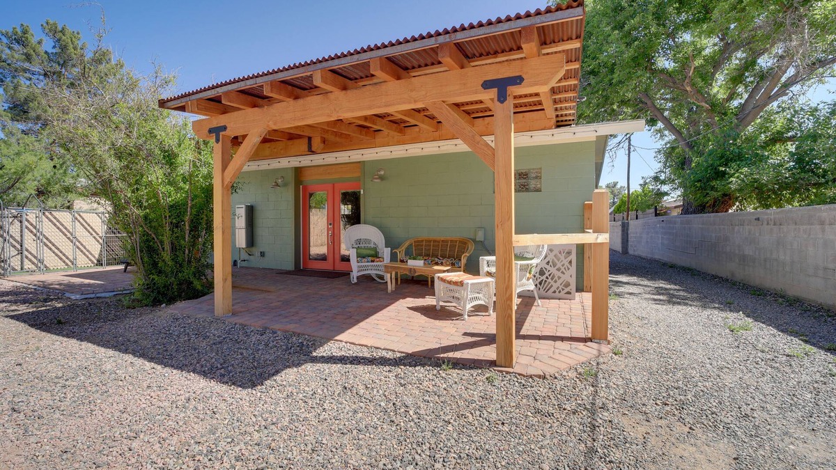 Cottonwood Cottage | Old Town Cottonwood Cottage w/Yard, Pets Welcome