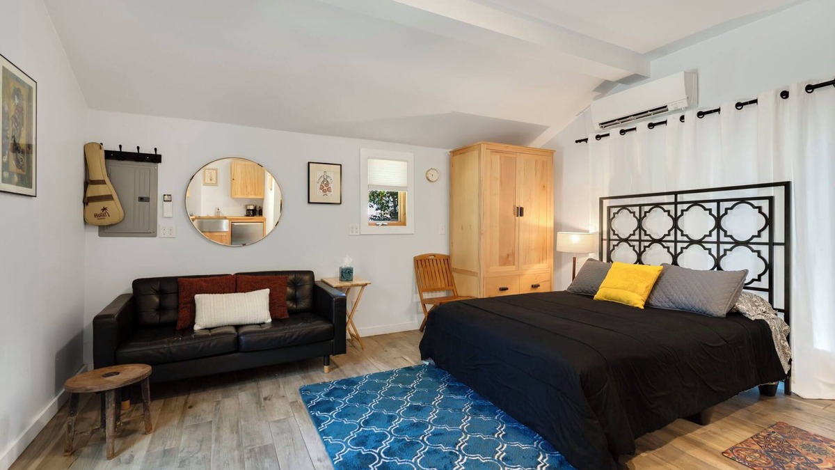 Martinez Park Apartment | OLD TOWN HIDEAWAY! Fort Collins, Colorado