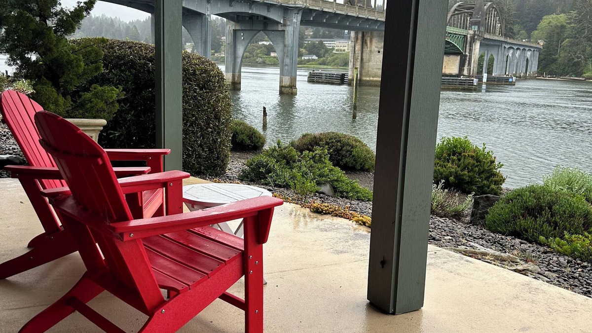 Florence Condo | Old Town River Front Condo