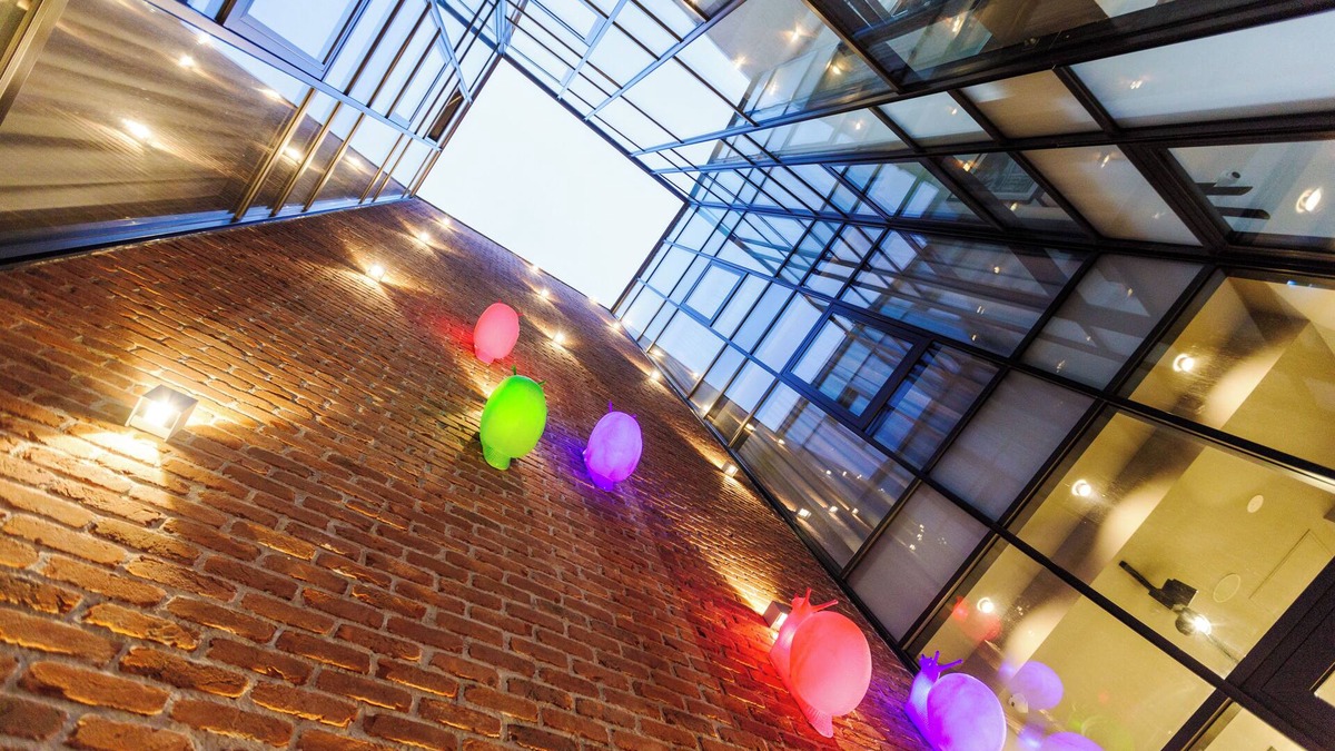 Bucharest City-Centre Hotel | OLD TOWN SNAIL Design Apartments