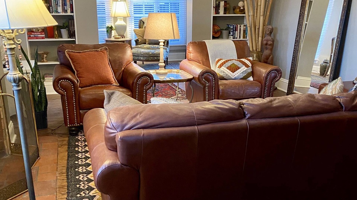 Cherry Creek House | Old World Charm Flat in Upscale Neighborhood