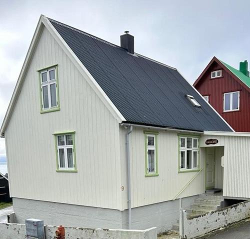 Nolsoy House | Older charming house in Nólsoy