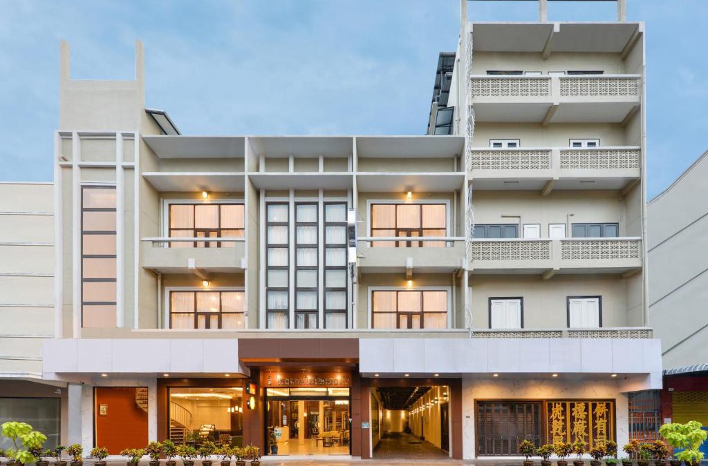 Pom Prap Hotel | Oldthaiheng Hotel