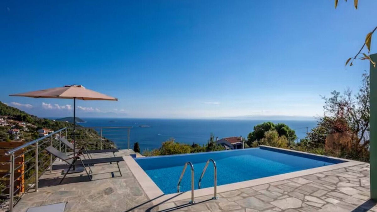 Xanthi Region Villa | Olea Skopelos villa with breathtaking sea view and swimming pool