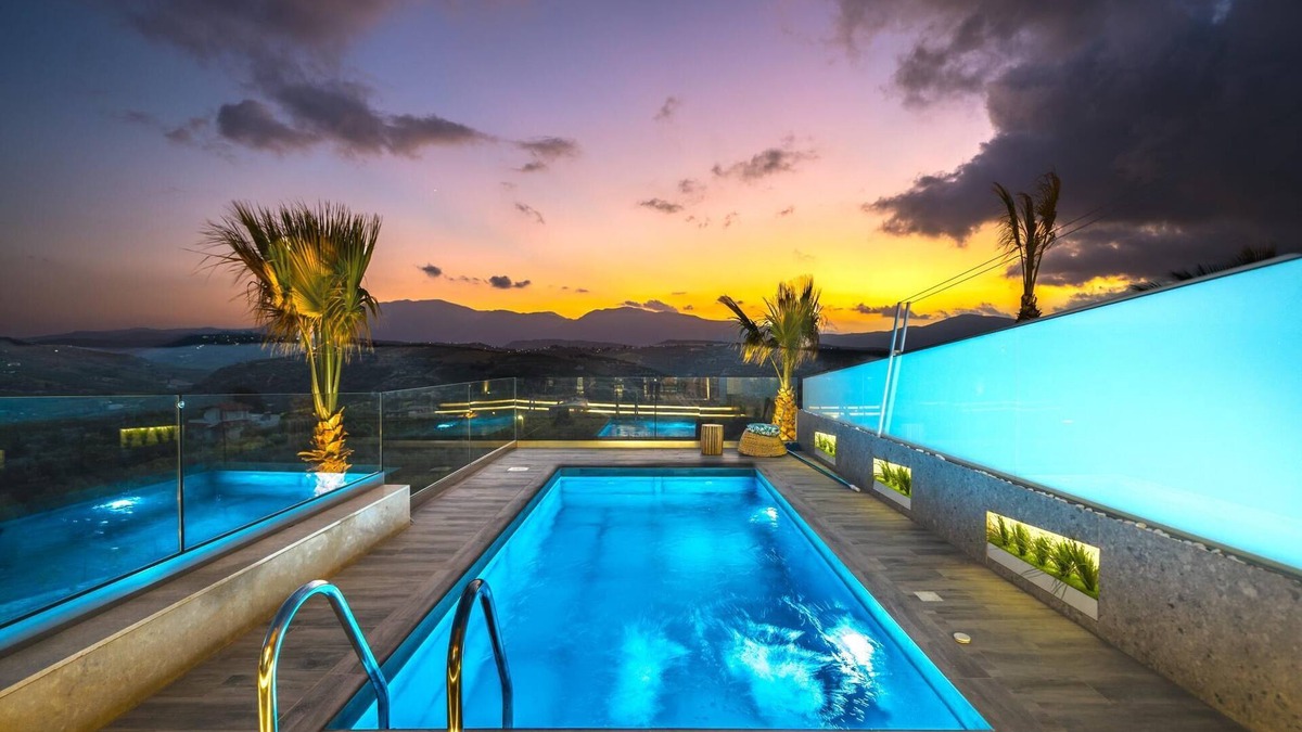 Heraklion Apartment | Oleas Suite Sun Private Pool