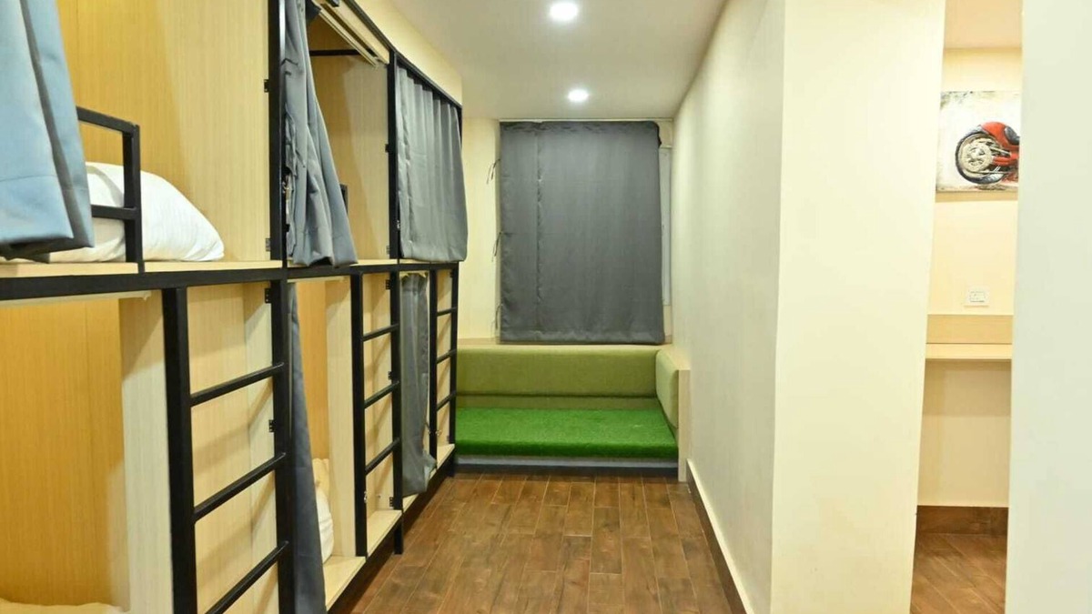 Darjeeling Hotel | Olive introduces a 8 bedded Dormitory for travellers visiting Darjeeling.