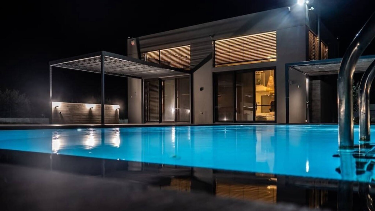 Markopoulon Villa | Olive suite, guesthouse by Villa Elia