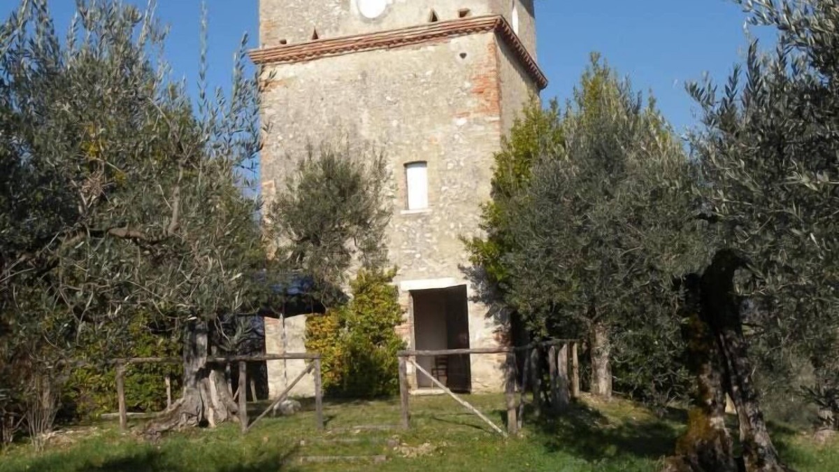 Torricella in Sabina House | Oliveto Sabino: Mansion - Torricella Sabino