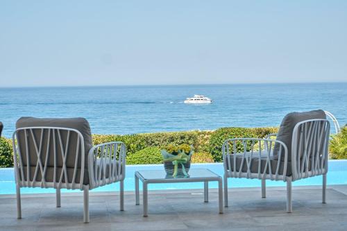 Kissonerga Villa | Olymp Luxury Villa C - Seafront Elegance with Infinity Pool and Exclusive Lifestyle