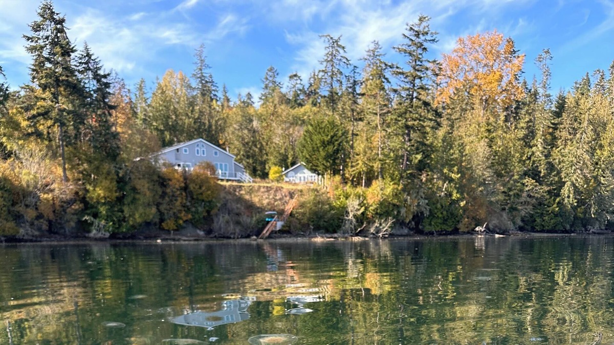 Sequim House | Olympic Forager House + Cabin on tranquil Sequim Bay with hot tub & kayaks