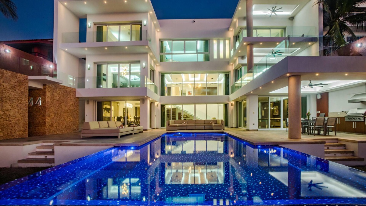 San Miguel House | Olympus Home - Luxury Oceanfront House w/Private Pier + Pool