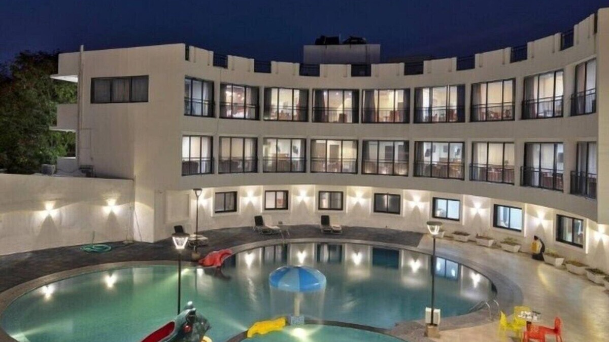 Viramgam Hotel | Om Sanctuary Resort by Pinks Hospitality