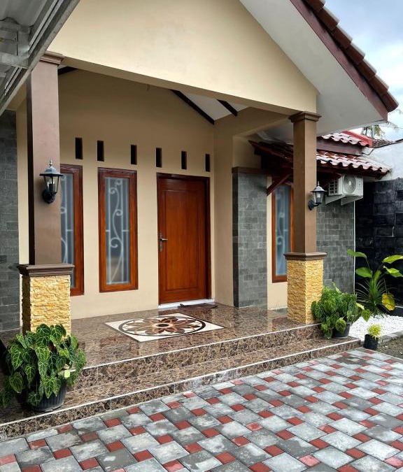 Kasihan Villa | Omah Pikatan Homestay