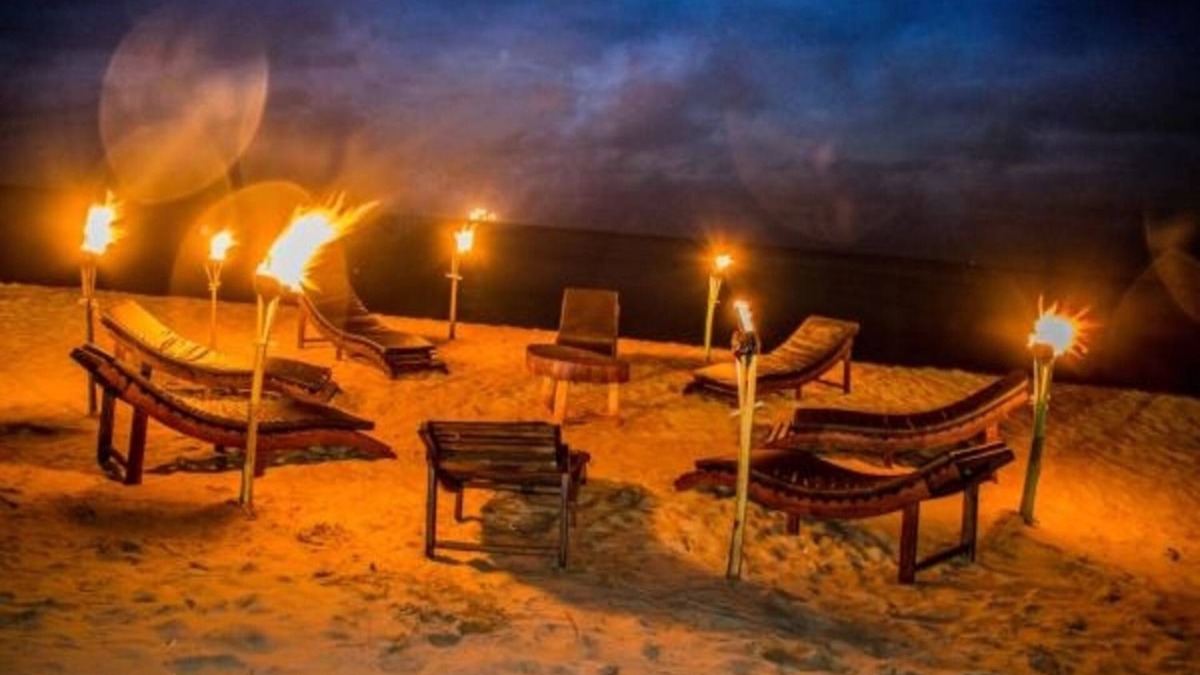 Alankuda Hotel | Omeesha Beach Hotel