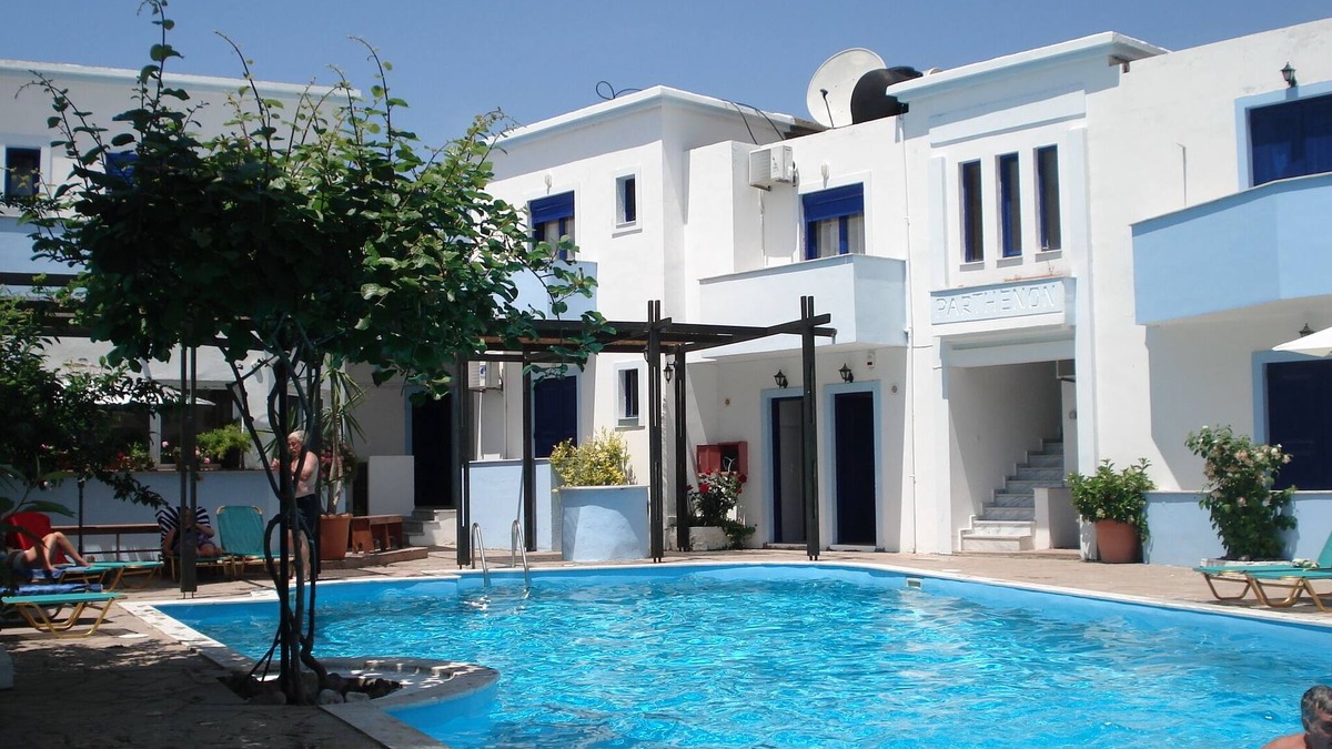 Anaxos Apartment | Omega rooms are a simple place to stay while visiting Lesvos north coast.