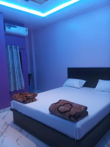 Ellora House | OMKARA GUEST HOUSE Hotel