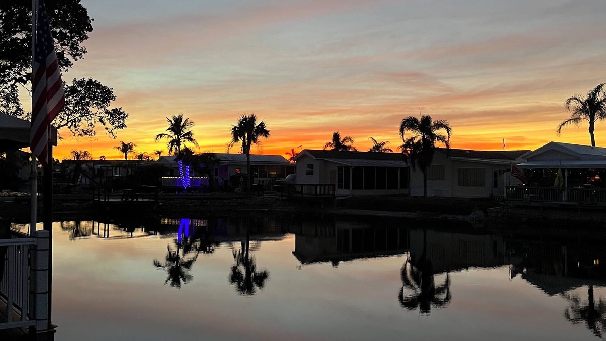 Charlotte Park House | On Golden Pond 1-bedroom home overlooking pond in Punta Gorda, FL