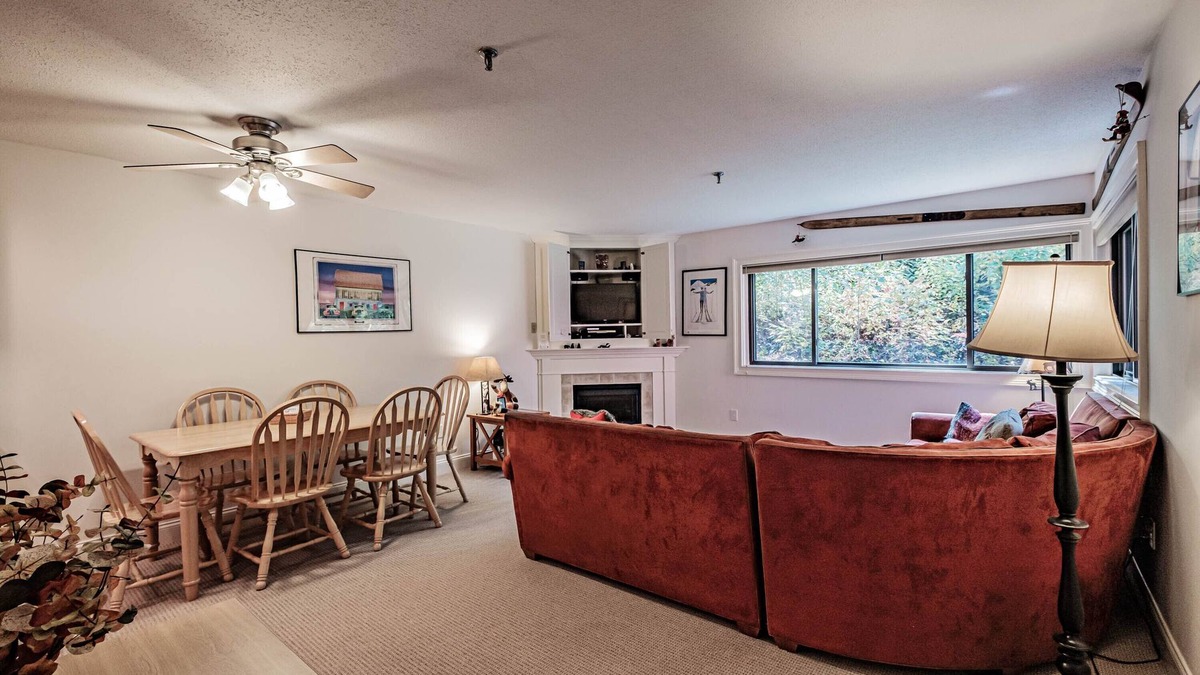 Sunday River Area Condo | On Mountain two bedroom unit sleeping 6